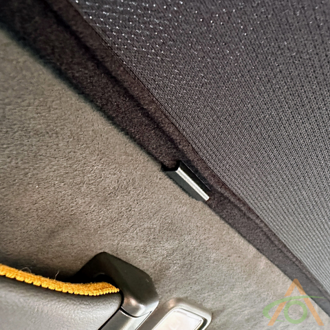 High-Reflectivity Sunshade for Rivian R1S