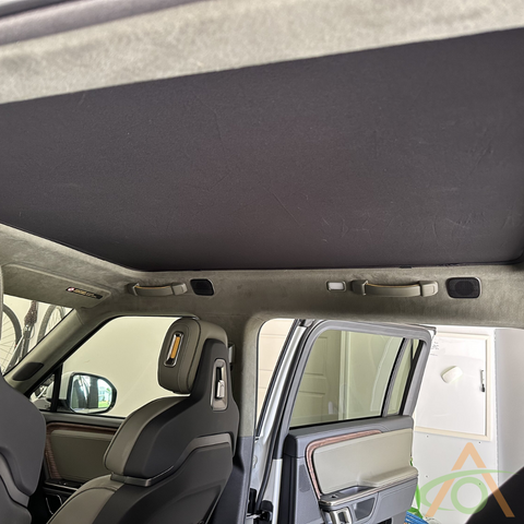 High-Reflectivity Sunshade for Rivian R1S