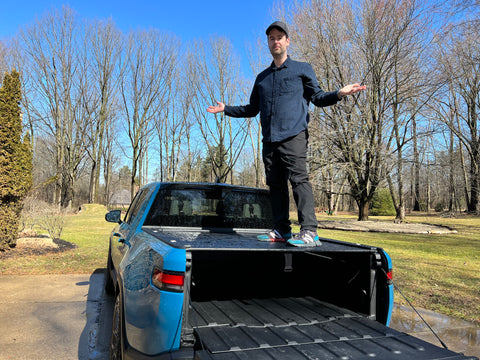 Powder Coated Aluminum Tonneau Cover for the Rivian R1T.